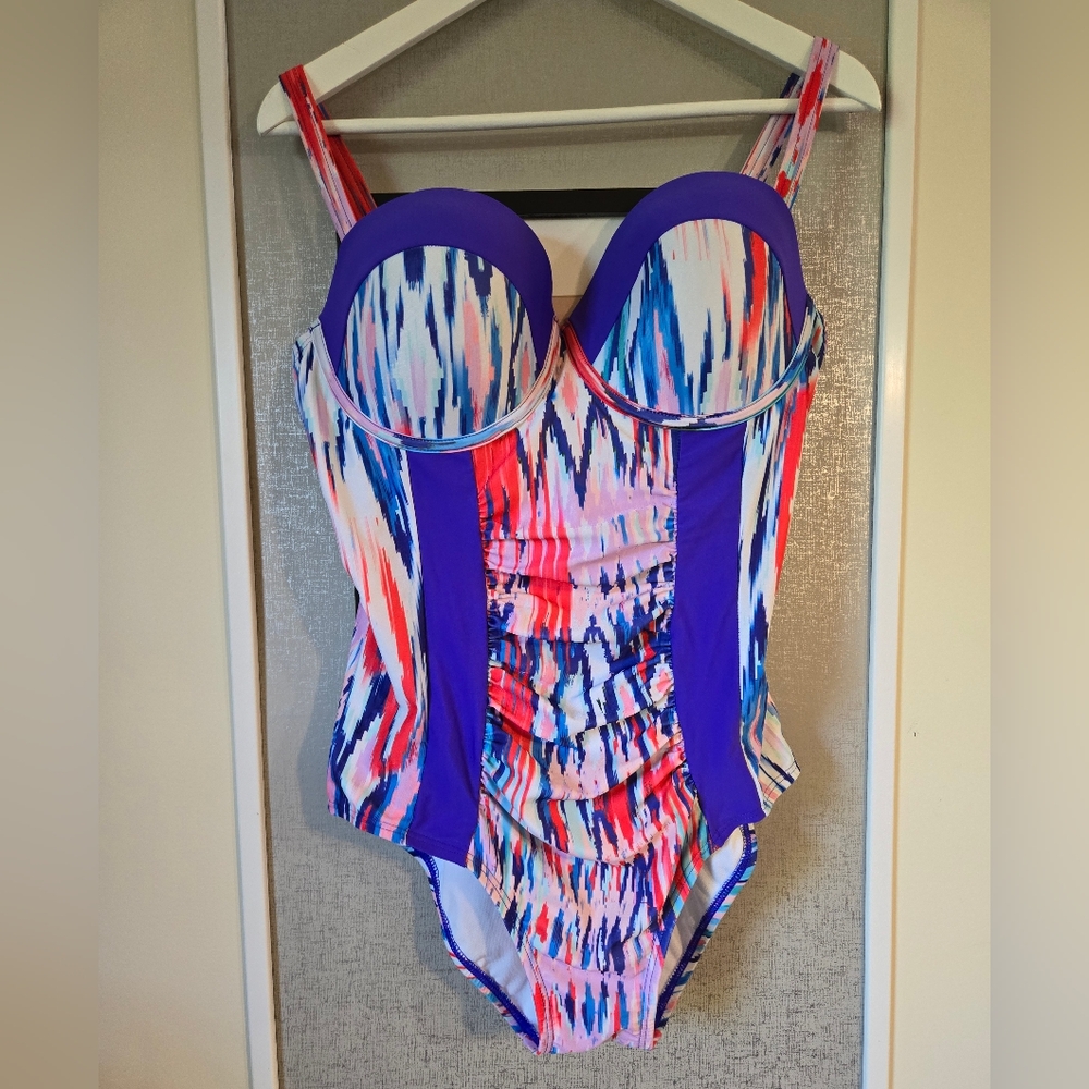 Women's Swimsuit Sz 14